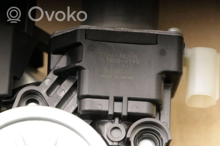 Toyota RAV 4 (XA50) Takaluukun/tavaratilan lukon vastakappale T51-61382-A