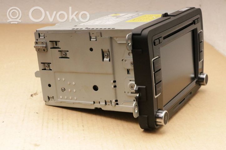 Volkswagen PASSAT B7 Radio/CD/DVD/GPS head unit 3C8035195F