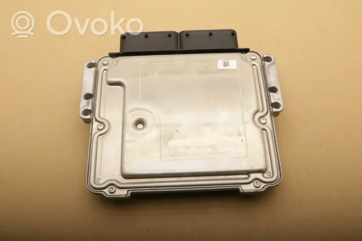 KIA Sorento Sterownik / Moduł ECU 0281033117