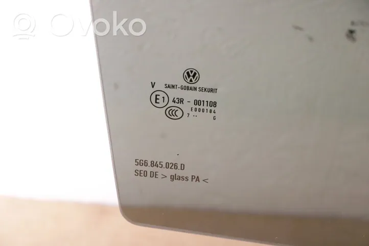 Volkswagen Golf VII Takalasi/takaikkuna 5G6845026D
