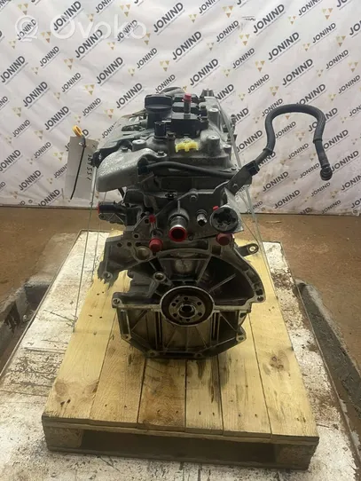 Nissan Micra Motor HR12