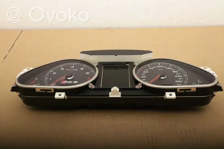 Audi RS6 C6 Speedometer (instrument cluster) 4F0920932N