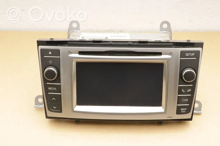 Toyota Avensis T270 Radio/CD/DVD/GPS-pääyksikkö 86140-05010