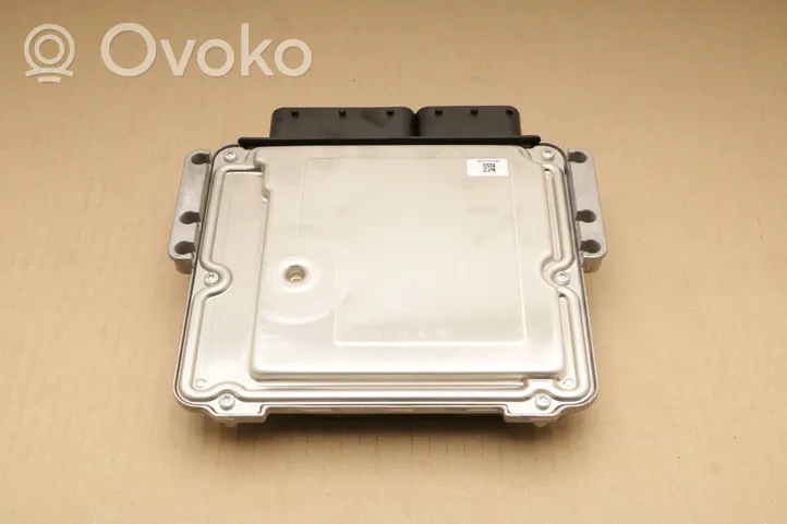 Honda CR-V Sterownik / Moduł ECU 0281032863