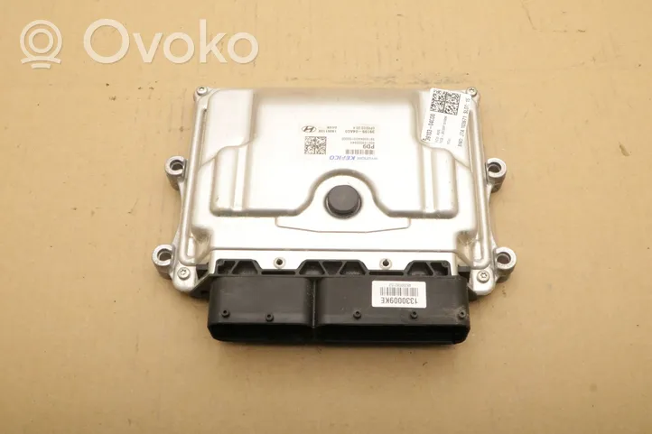 Hyundai i30 Calculateur moteur ECU 39199-04AG0