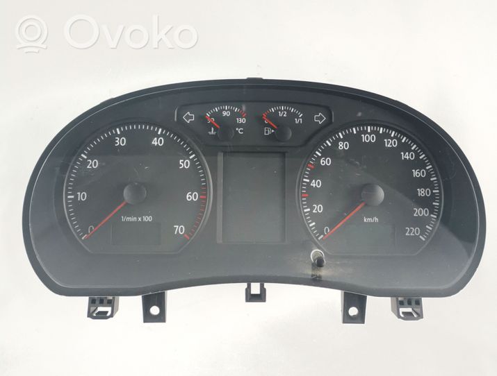 Volkswagen Polo IV 9N3 Licznik / Prędkościomierz 6Q0920804