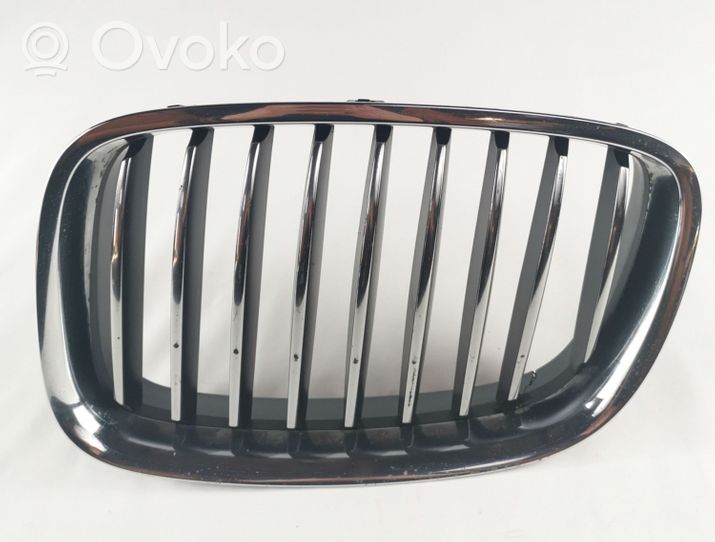 BMW 5 GT F07 Grille calandre supérieure de pare-chocs avant 51137200169