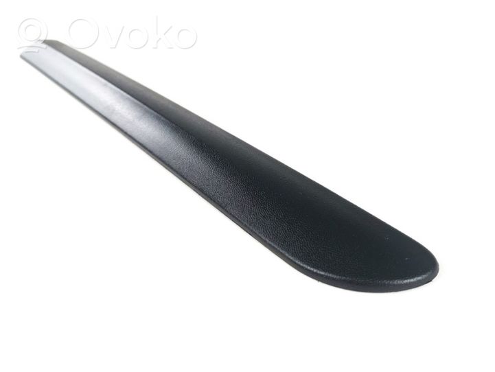 Volkswagen Fox Rivestimento parafango (modanatura) 5z3853535