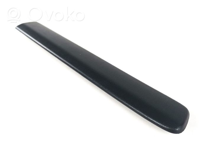 Volkswagen Polo IV 9N3 Rivestimento modanatura parafango posteriore 6q3853536