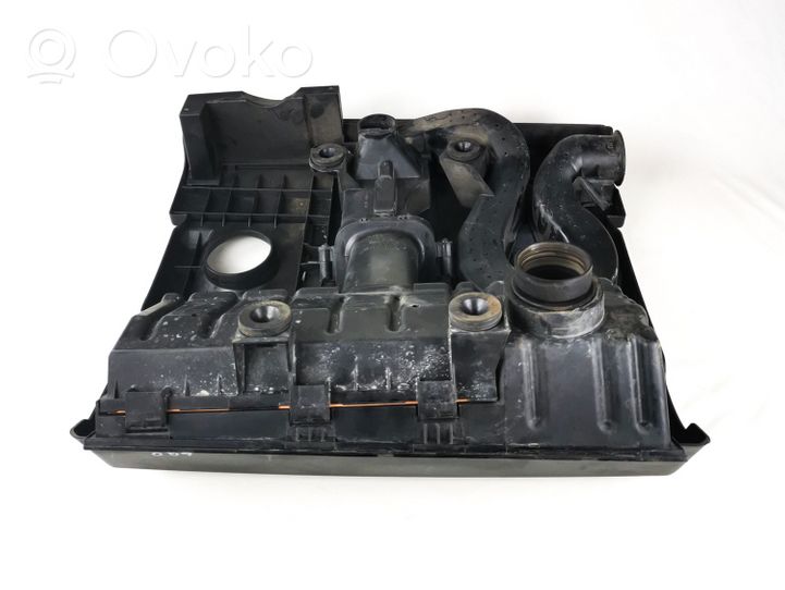 Volkswagen Polo IV 9N3 Copri motore (rivestimento) 03E129607