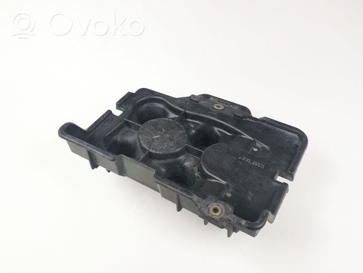 Volkswagen Golf IV Battery tray 1j0915333a