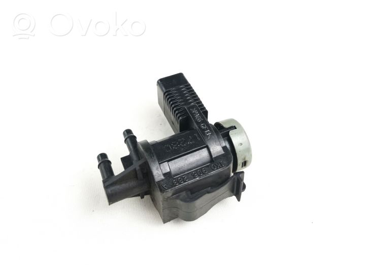 Seat Leon (1P) Turboahtimen magneettiventtiili 1k0906283a