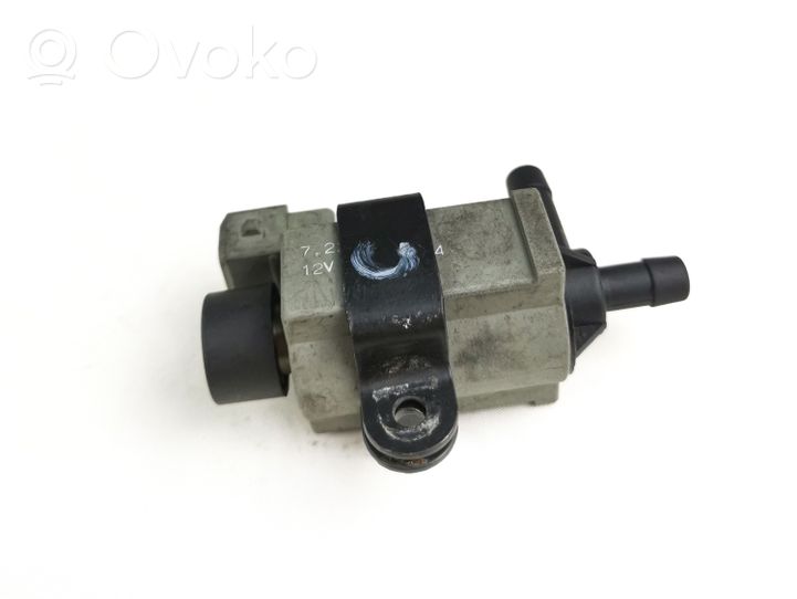 Land Rover Discovery 4 - LR4 Turboahtimen magneettiventtiili 722687