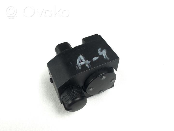 Audi A4 S4 B5 8D Wing mirror switch 8d0959565a