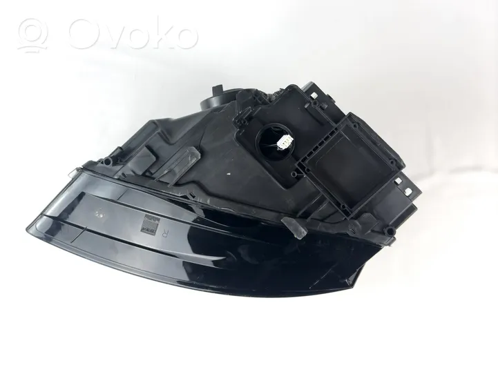 Audi A5 8T 8F Lampa przednia 8T0941004AK