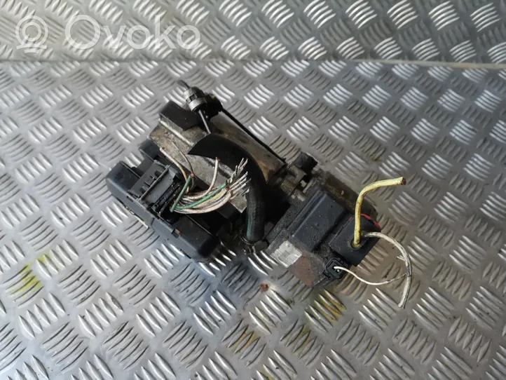 Citroen C5 Ilmajousituksen kompressori 9636713880