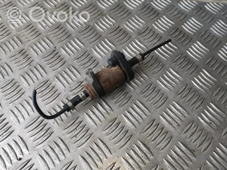 BMW 5 F10 F11 Pompe à carburant Webasto TM8860