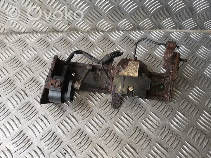 Citroen C5 Blocco valvola della sospensione pneumatica 9641247280