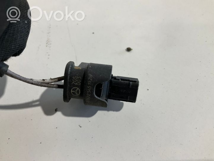 Mercedes-Benz E W211 Sensore di temperatura dei gas di scarico A0225451926