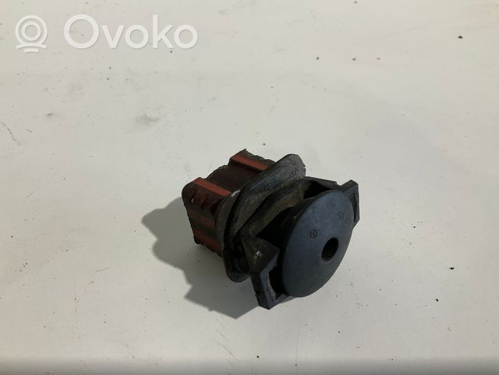 Mercedes-Benz E W211 Support, fixation radiateur 