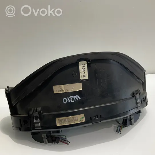 Mercedes-Benz E W210 Speedometer (instrument cluster) 2105401248