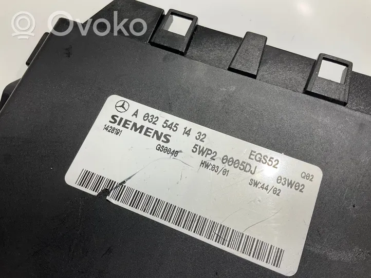 Mercedes-Benz E W211 Module de contrôle de boîte de vitesses ECU A0325451432