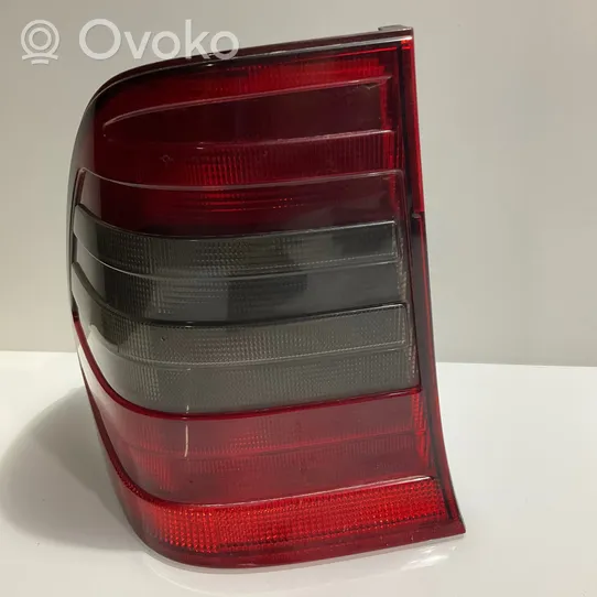 Mercedes-Benz C W202 Lampa tylna 2028203964