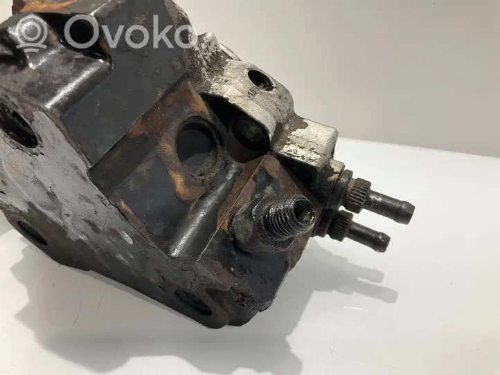 Mercedes-Benz E W211 Pompe d'injection de carburant à haute pression A6480700001