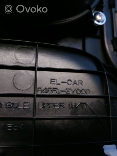 Hyundai ix35 Rivestimento in plastica cornice della leva del cambio 846512Y000