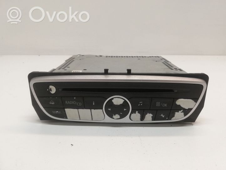 Renault Megane III Unité principale radio / CD / DVD / GPS 281150020RT