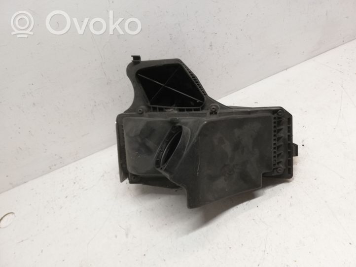 Audi A4 S4 B8 8K Scatola del filtro dell’aria 8K0133837AB