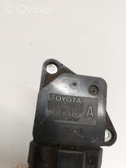 Toyota Land Cruiser (J120) Oro srauto matuoklis 2220430010