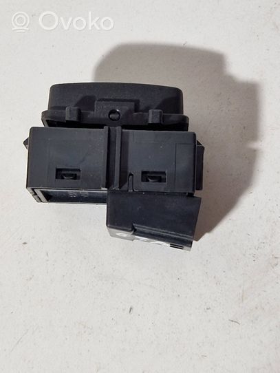 Volvo V60 Central locking switch button 31376499