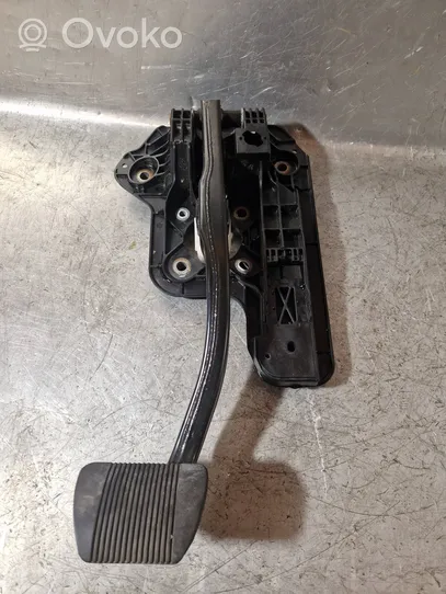 Chrysler Pacifica Brake pedal P04581676AC