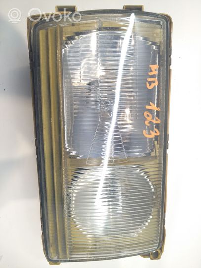 Mercedes-Benz W123 Phare frontale 0115455028