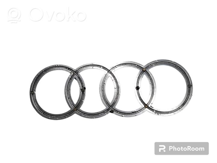 Audi A6 S6 C6 4F Logotipo/insignia/emblema del fabricante 06C103940B