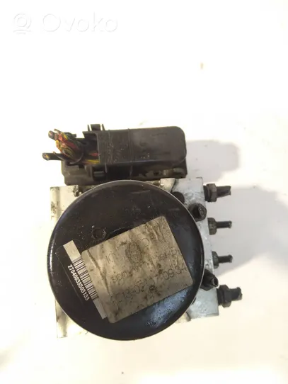 Ford Focus ABS Pump 10096101533