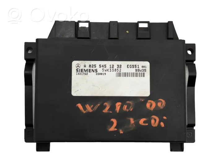 Mercedes-Benz E W210 Module de contrôle de boîte de vitesses ECU A0255451232