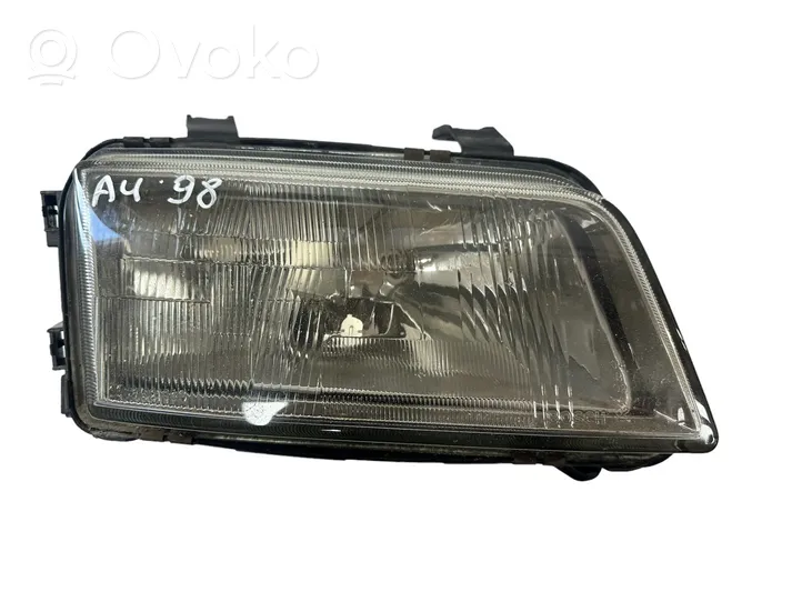 Audi A4 S4 B5 8D Priekinis žibintas 0301094202