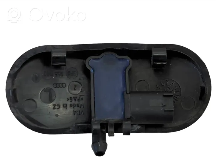 Audi A6 S6 C6 4F Ugello a spruzzo lavavetri per faro 4F0955987