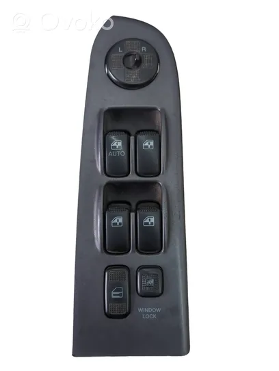 Hyundai Trajet Electric window control switch 620W03030