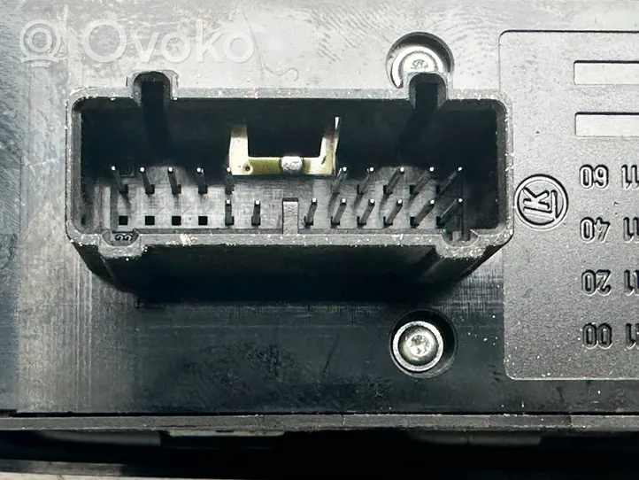 Volvo V50 Electric window control switch 30710787