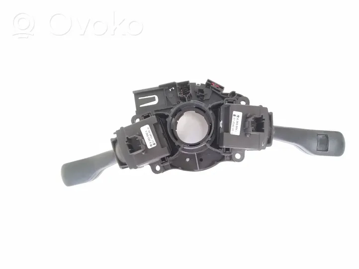 BMW 3 E46 Leva/interruttore dell’indicatore di direzione e tergicristallo 8376444