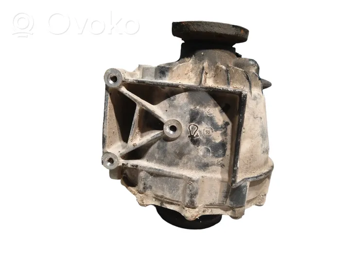 Audi A4 S4 B5 8D Mechanizm różnicowy tylny / Dyferencjał 8480548