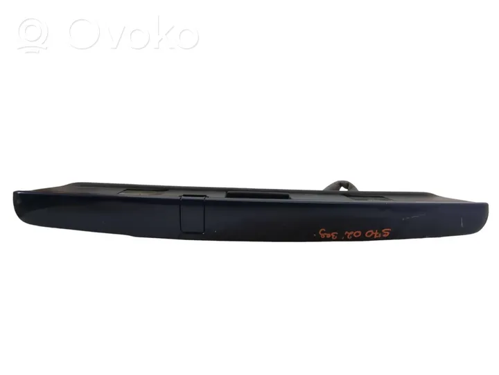 Volvo S70  V70  V70 XC Trunk door license plate light bar 567200001