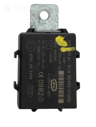 Hyundai Tucson JM Komputer / Sterownik ECU silnika 0281012655