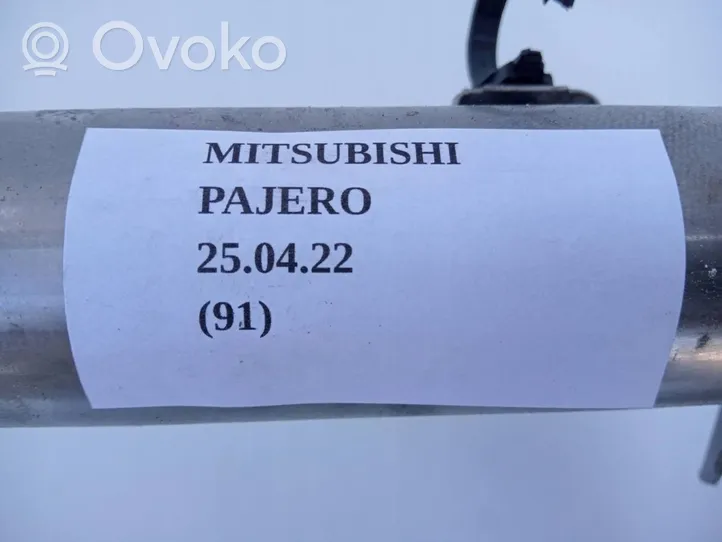 Mitsubishi Pajero Sport II Kojelaudan poikittaiskannatin 