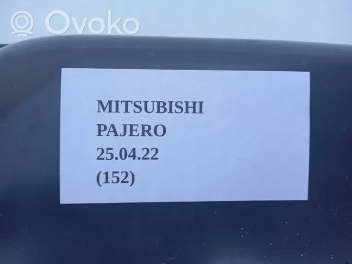 Mitsubishi Pajero Sport II Autres pièces intérieures 