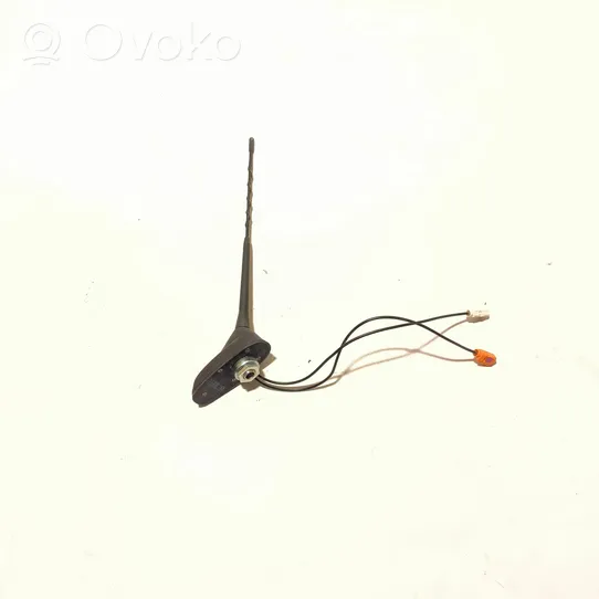 Opel Mokka B Radion antenni 9819668080