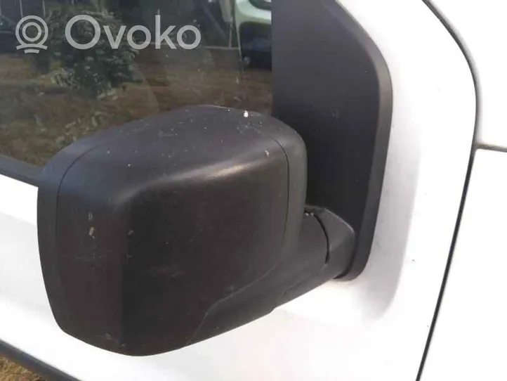 Fiat Qubo Elektryczne lusterko boczne drzwi przednich 735460566